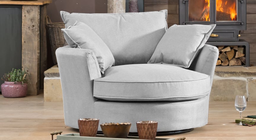 De Vere Cuddle Chair